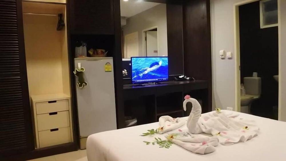 فندق بانويجو@كاثو Phuket المظهر الخارجي الصورة